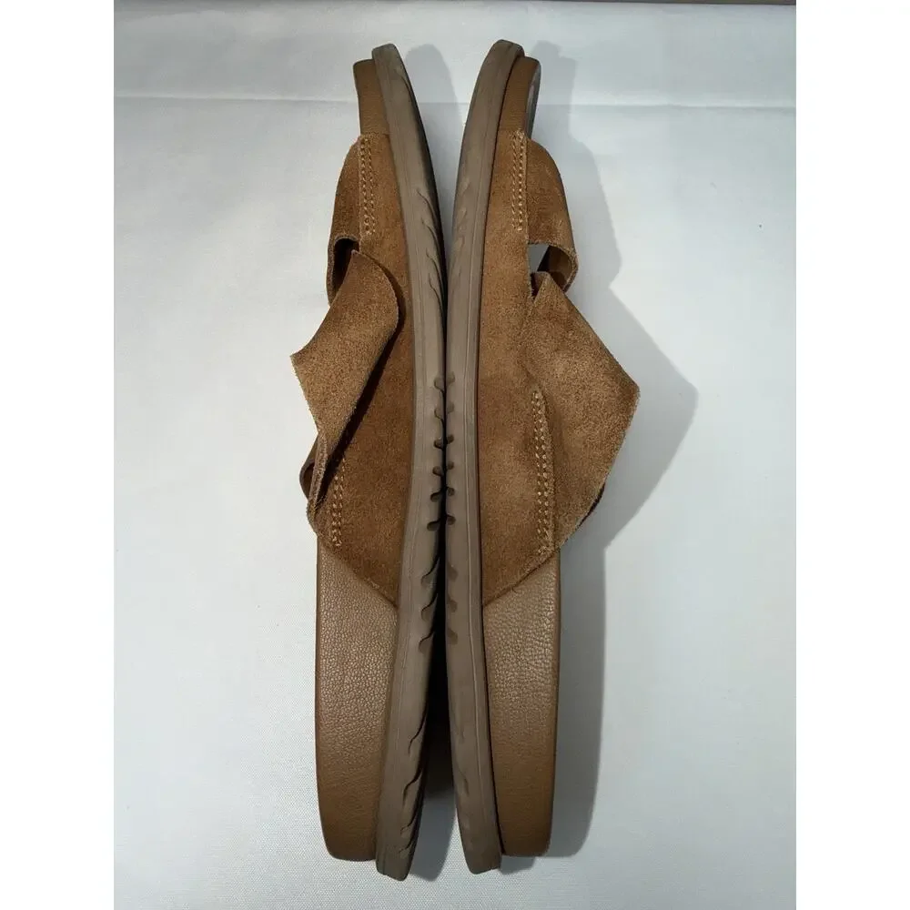 Ugg Wainscott Men’s Size 12 / EUR 46 Tan Suede Cross Strap Slides Sandals